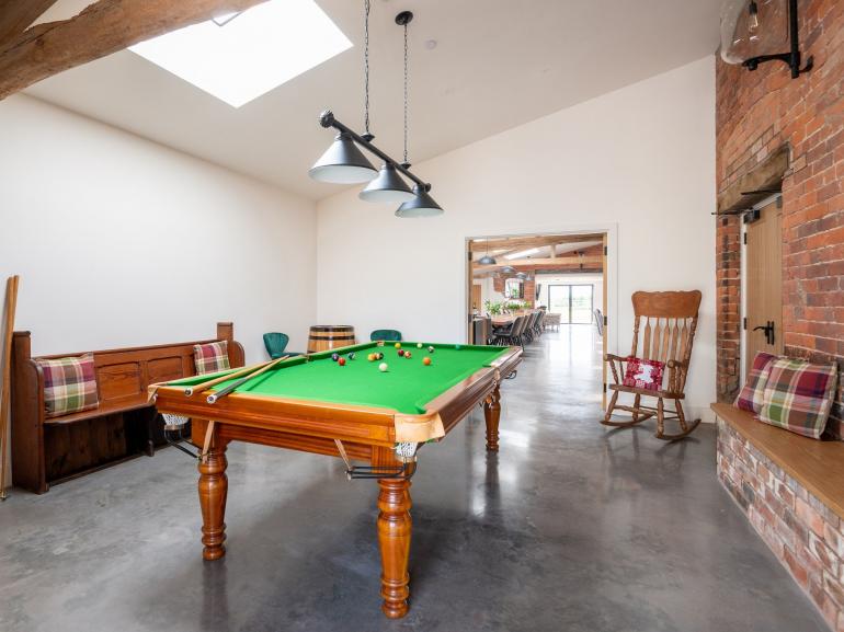 Games Room with Snooker Table